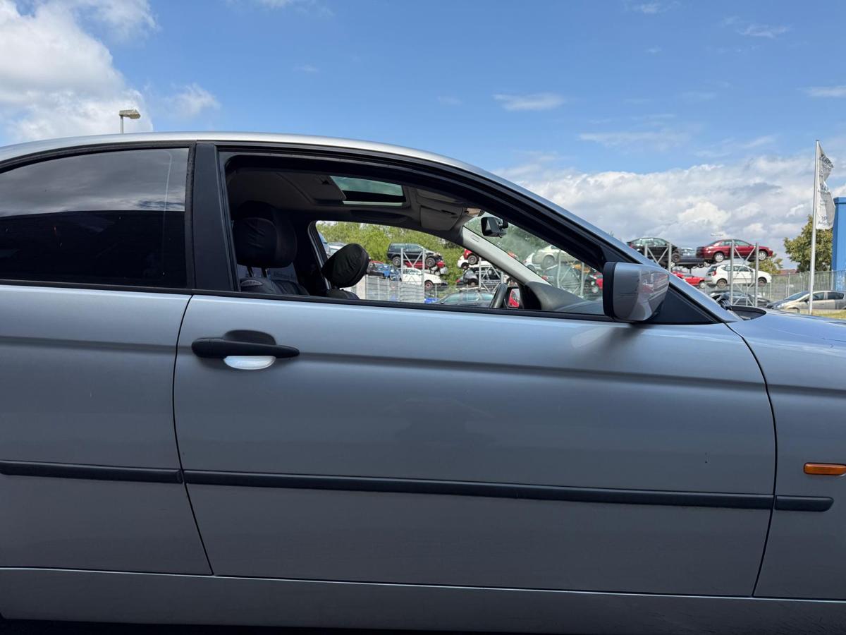 BMW E46 Compact original Tür rechts 354 Titansilber Metallic Rohbau BJ04